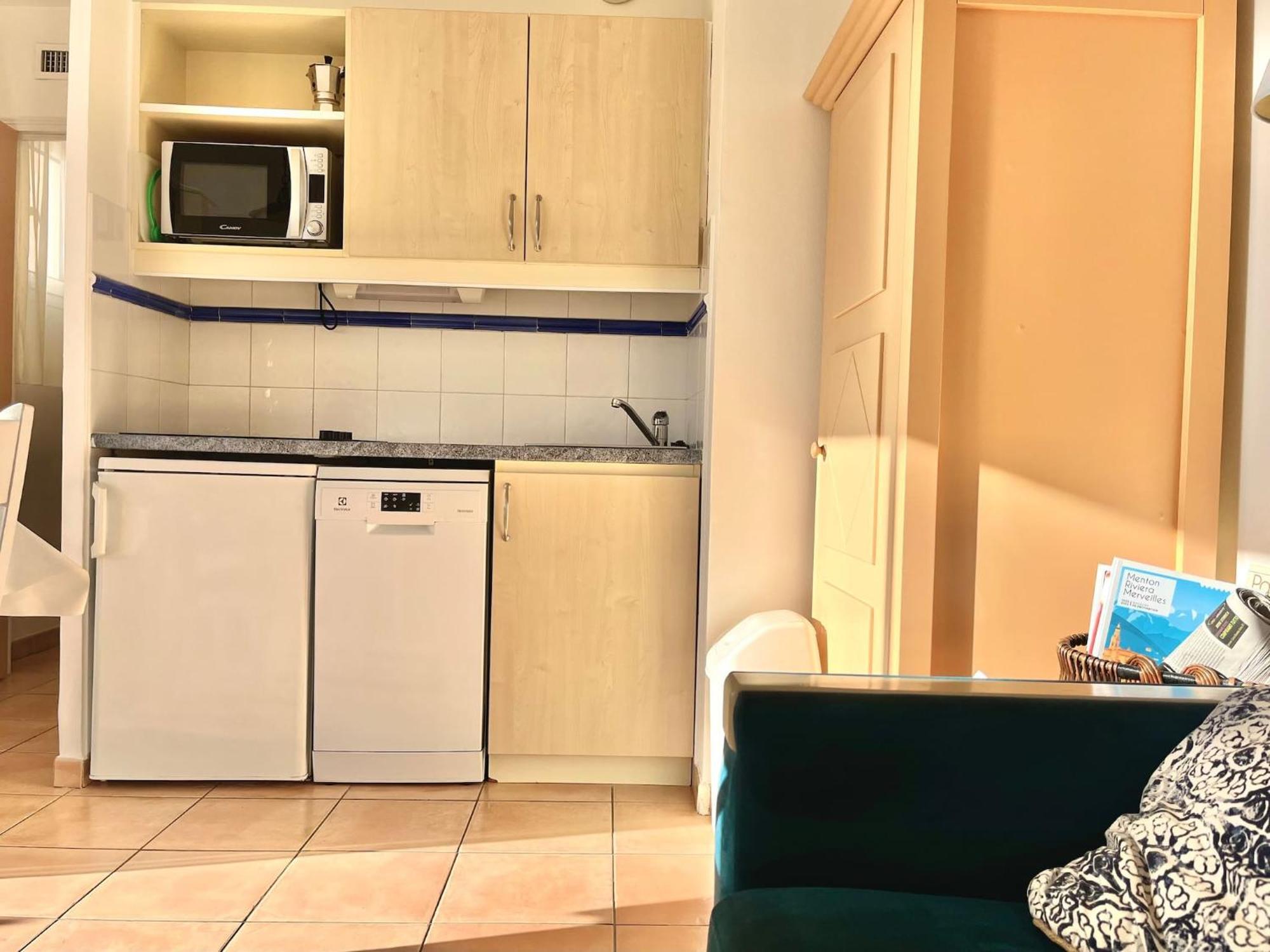 Ferienwohnung "Le Rooftop Des Rivages" Immense Terrasse, Centre Menton Exterior foto